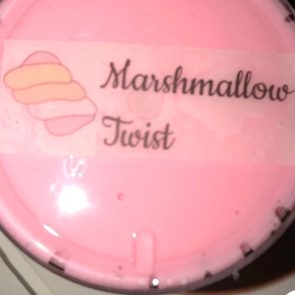 Marshmallow Twist Slime - Picture 2 of 4